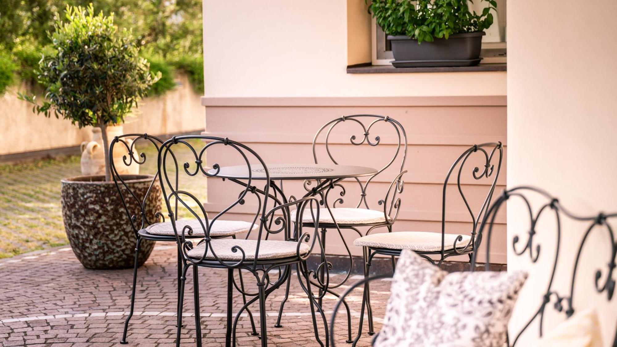 Hotel Villa Laurus Merano Exteriör bild