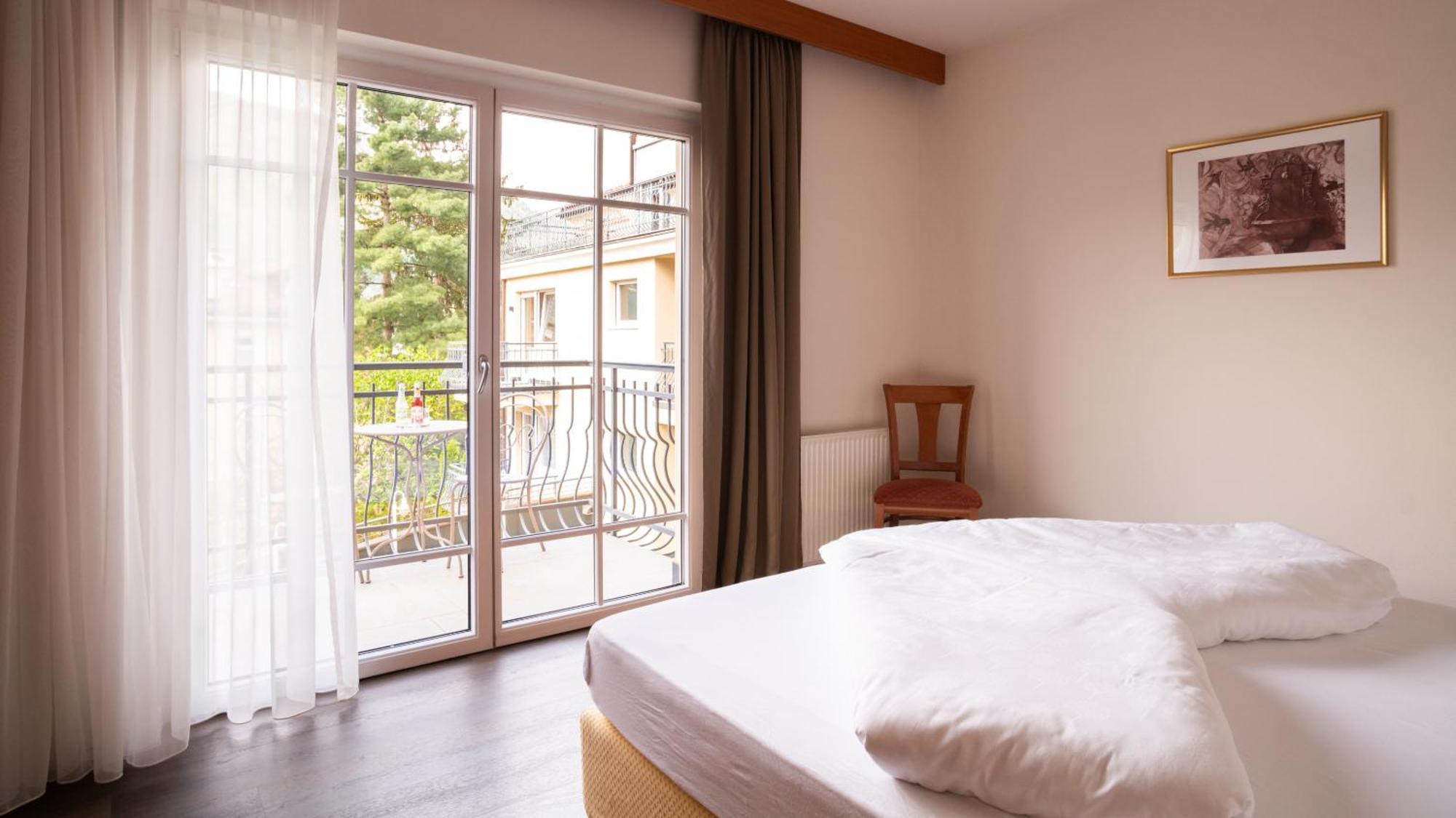 Hotel Villa Laurus Merano Exteriör bild